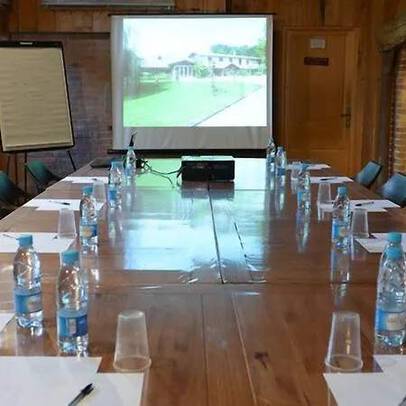 فندق La Ferme D'en Chon 2*