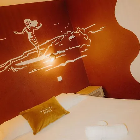 Adishatz Otel