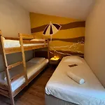 Hotel Adishatz 2*