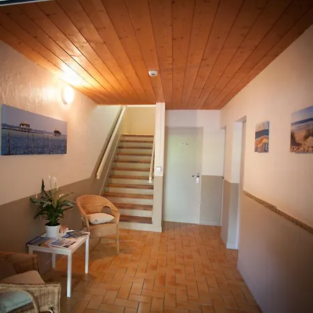 La Ferme D'en Chon מלון ביסקארוס