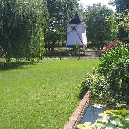 La Ferme D'en Chon מלון ביסקארוס