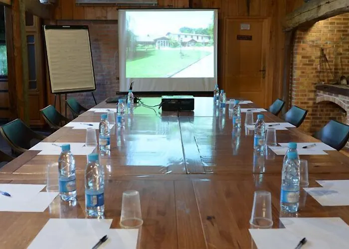 Hotel La Ferme D'en Chon 2*