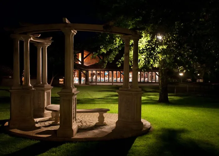 Hotel La Ferme D'en Chon 2*