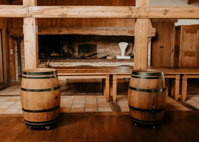 Hotel La Ferme D'en Chon 2*