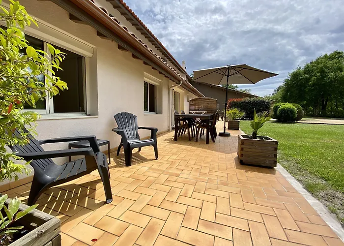 Hotel La Ferme D'en Chon Biscarrosse