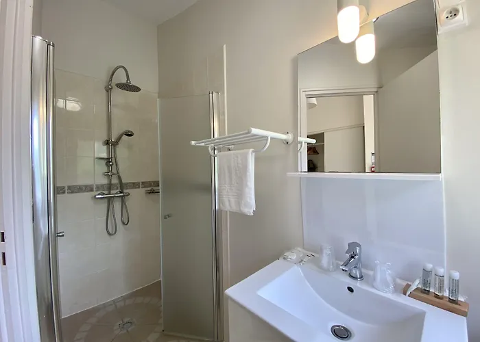 Hotel La Ferme D'en Chon